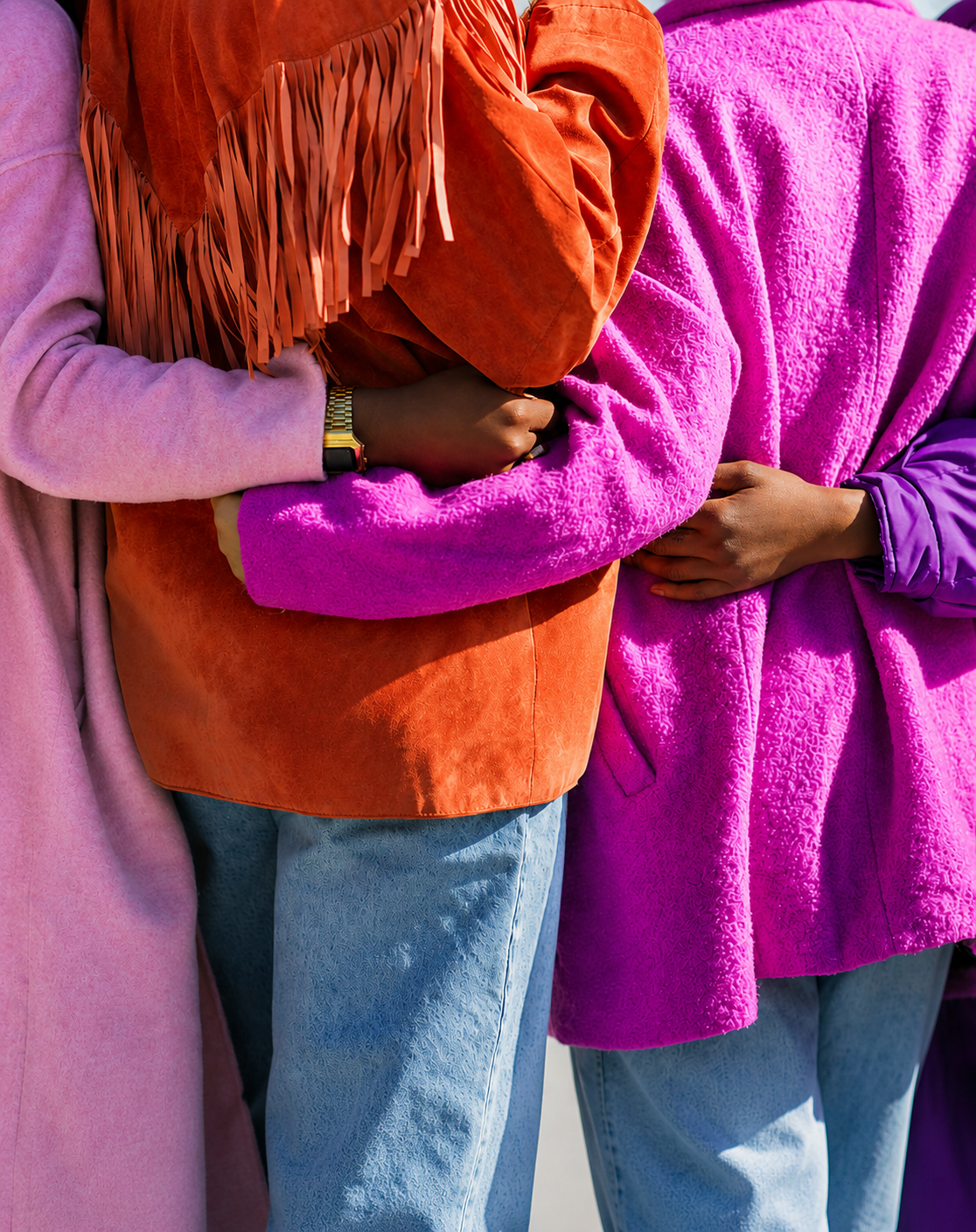 Female founders arm in arm